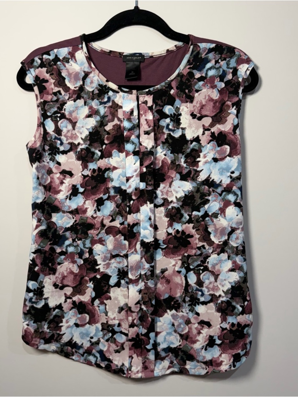 Ann Taylor Floral Sleeveless Blouse XS
